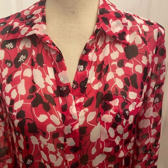 Diane Von Furstenberg 100% silk blouse, size 0 - Picture 2 of 10